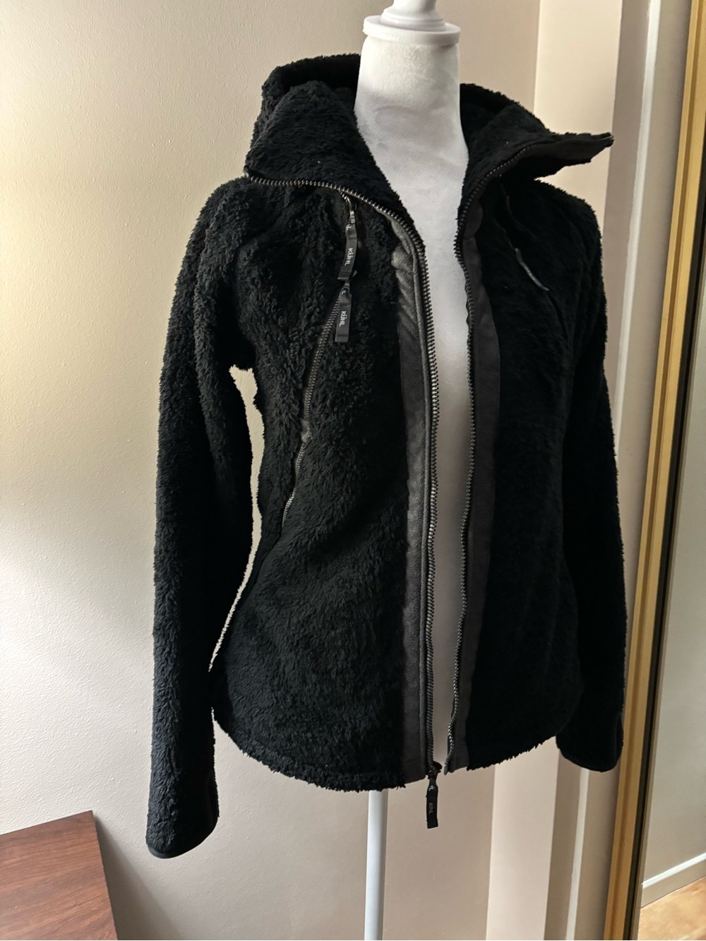 Kuhl Jacket Women’s Size S  Black Fleece Hooded Sherpa Fleece Flight Jacket - Picture 10 of 16